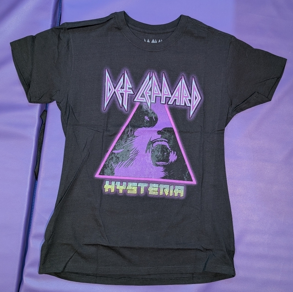 DEF LEPPARD cd cvr PURPLE HYSTERIA Official SHIRT New pyromania high n dry - Picture 1 of 3